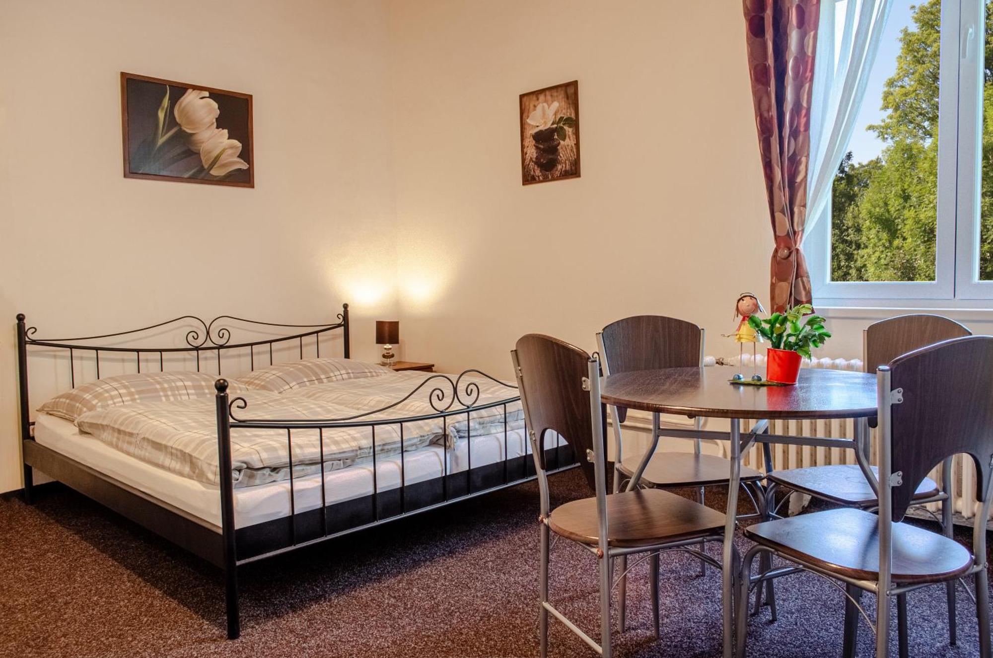 Apartmany Pavilon D - Budget, Classic, Family - Novy Smokovec - High Tatras Vysoké Tatry المظهر الخارجي الصورة